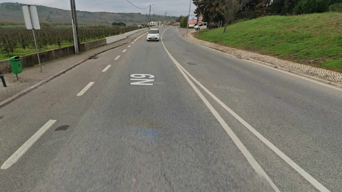 Imagem ilustrativa: População exige passadeira na EN9 na freguesia da Ponte do Rol após anos de insegurança