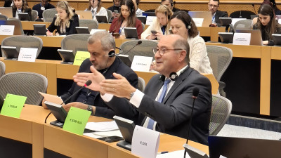 Imagem ilustrativa: Eurodeputado Hélder Sousa Silva pede à Europa legislação específica para a pirataria