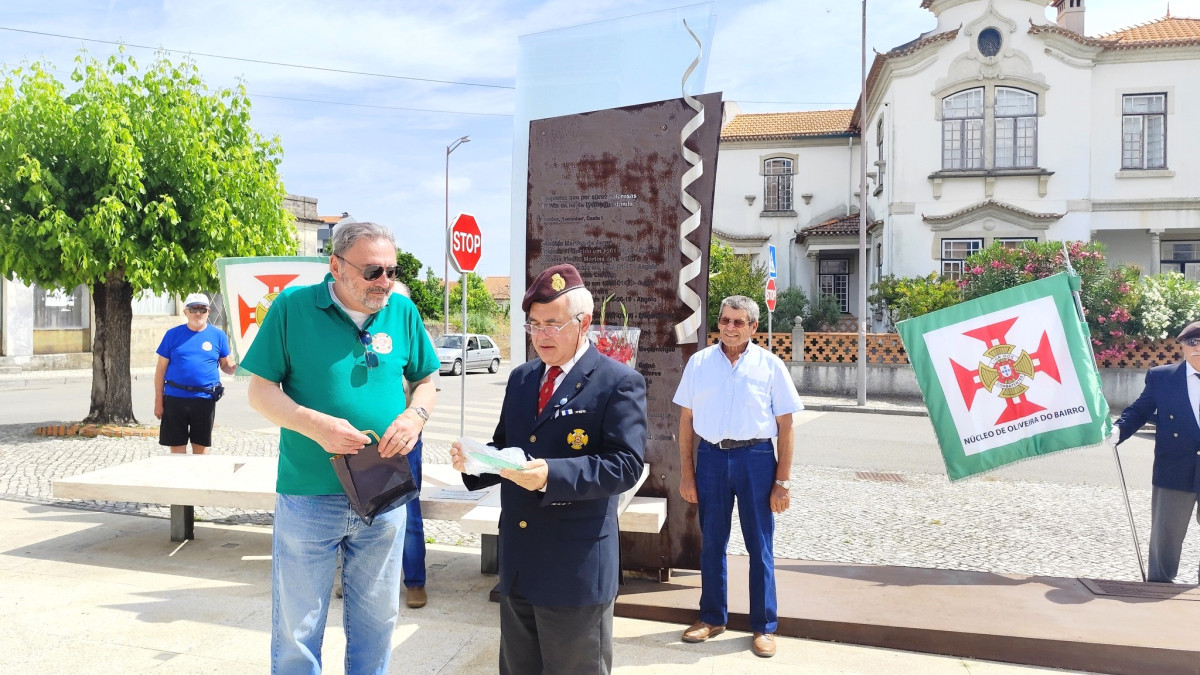 Imagem ilustrativa: Antigos combatentes de Torres Vedras visitaram a Bairrada
